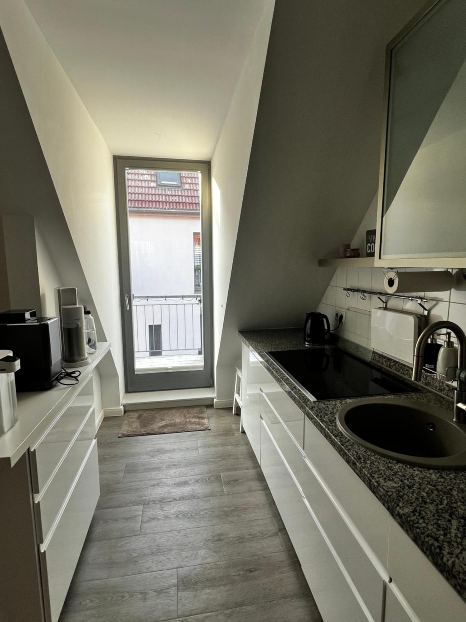 Moderne Galeriewohnung Mit Balkon Und Stellplatz Am Wenigemarkt Erfurt Zewnętrze zdjęcie