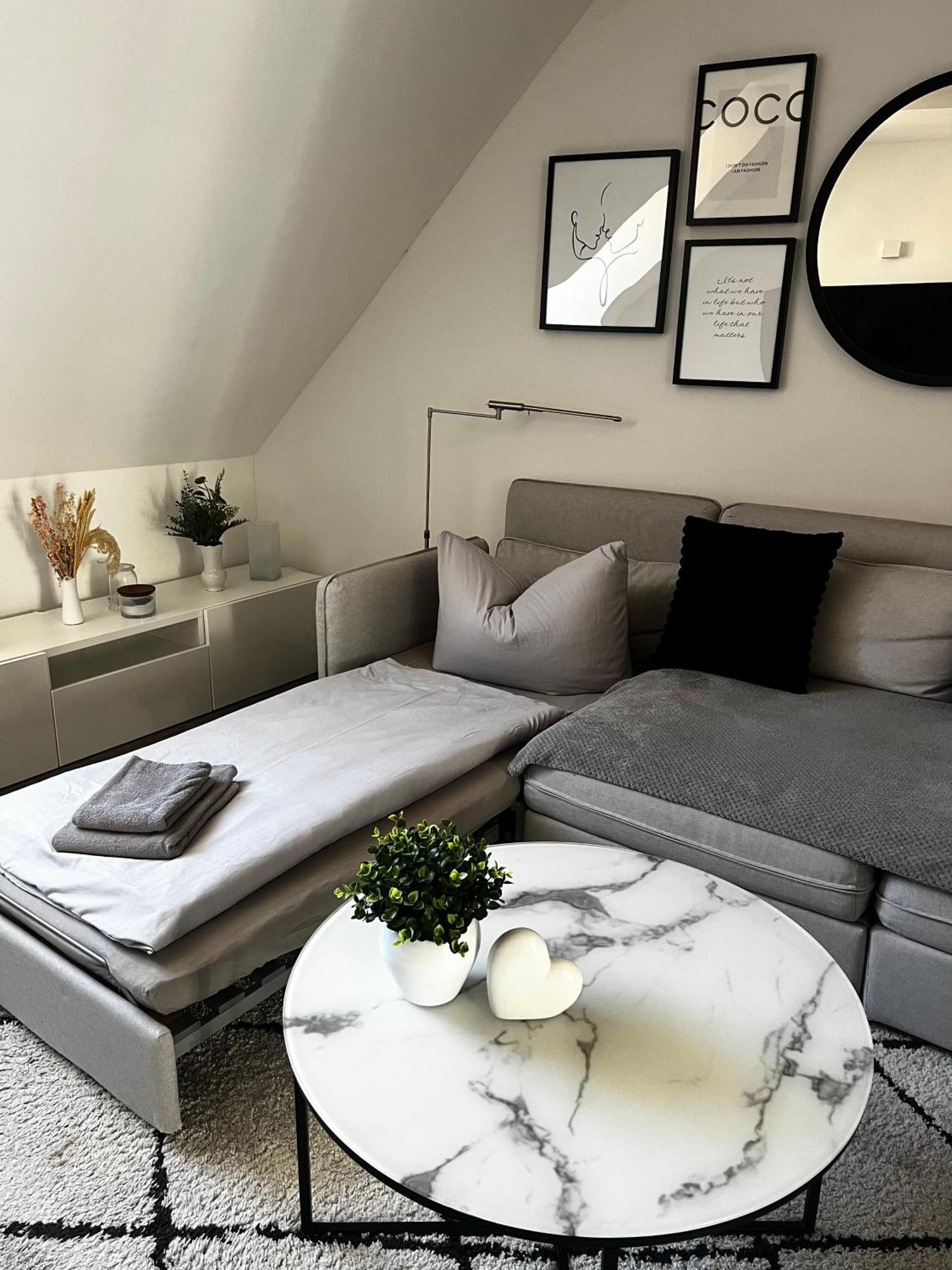 Moderne Galeriewohnung Mit Balkon Und Stellplatz Am Wenigemarkt Erfurt Zewnętrze zdjęcie